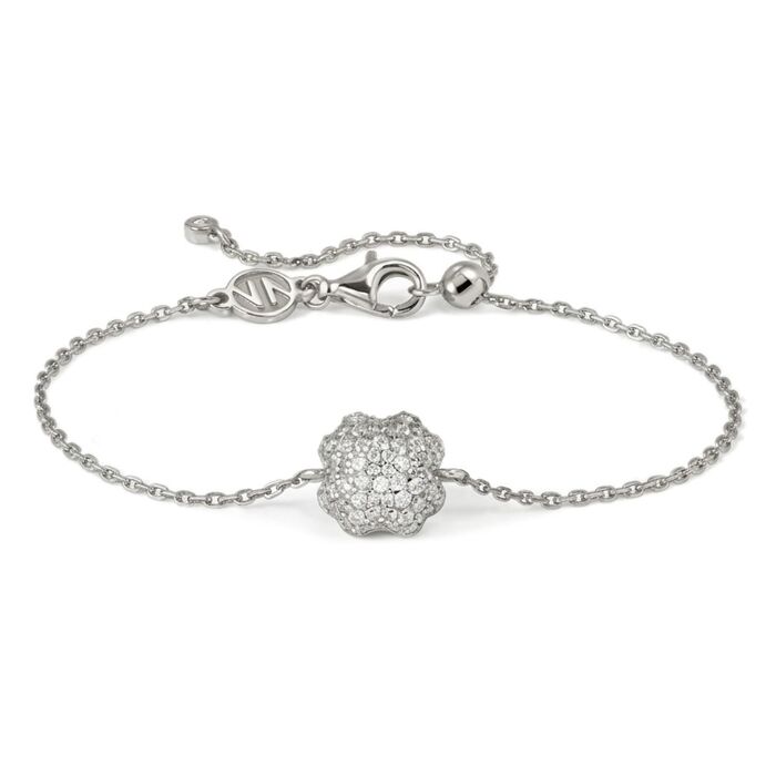 Pulseira prateada da Nomination de malha fina e com uma flor abaulada com zircónias brancas.