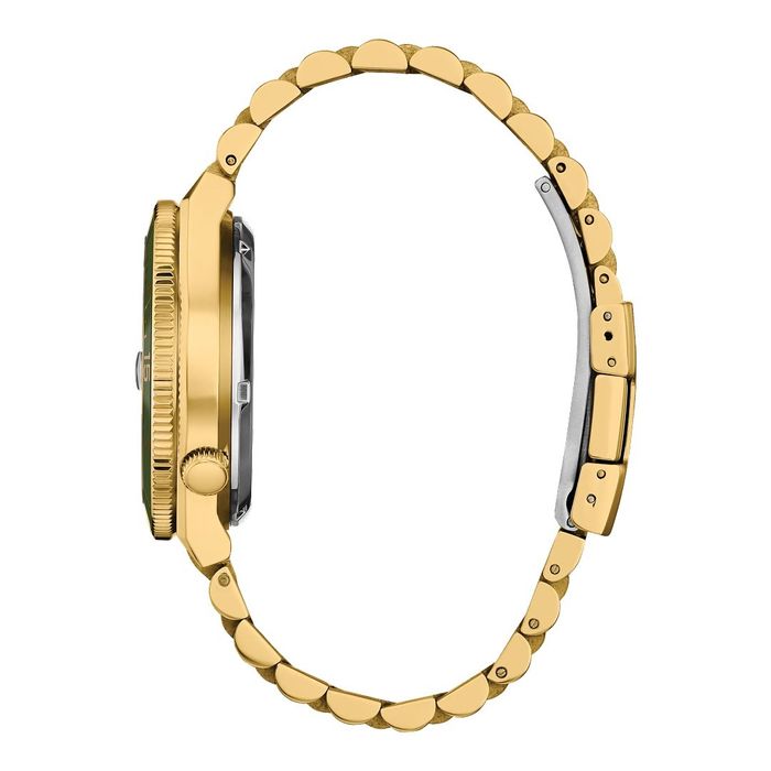 Relógio dourado Citizen de perfil com bracelete de elos e bisel verde.