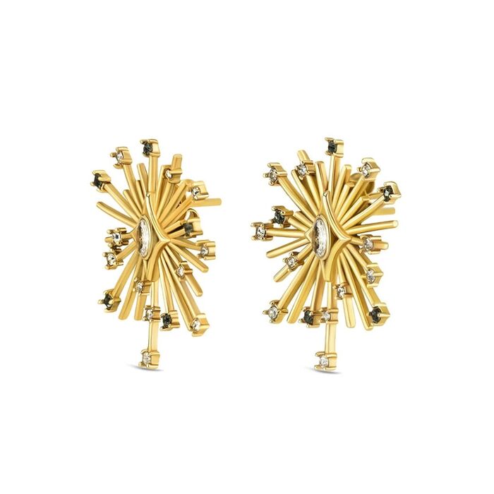 Brincos dourados One, de lado, em forma de uma explosão de estrelas com zircónias brancas e pretas.