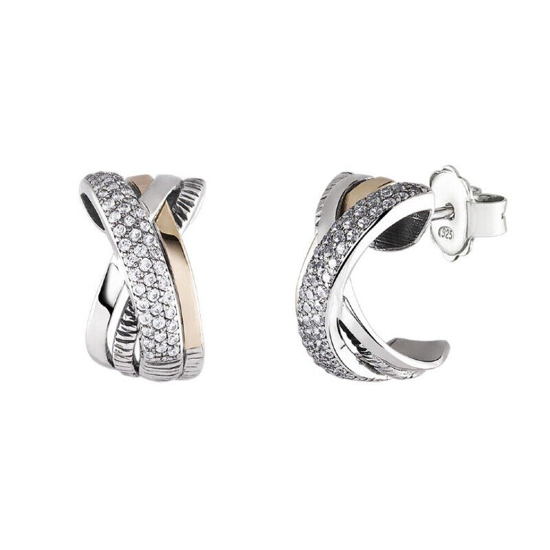 Argolas femininas Tashi de quatro aros, com zircónias, polido, banhado a ouro dourado e com textura.