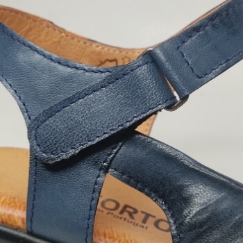VELCRO