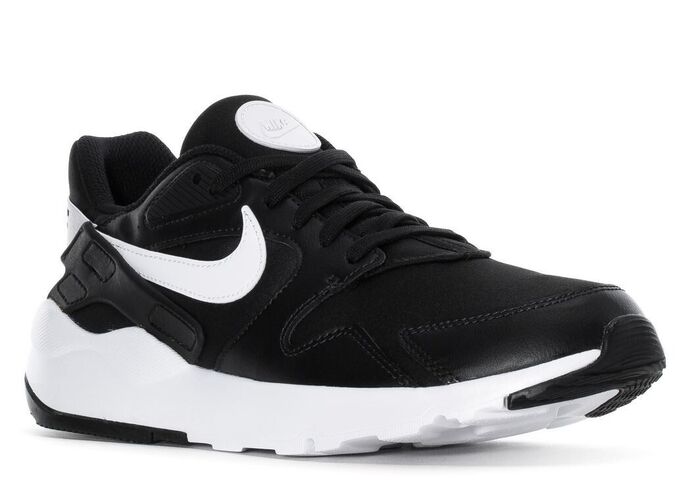 Sapatilha NIKE LD Victory Preto e branco [AT4249001]