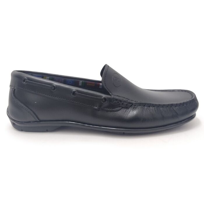 Mocassins em pele preta [116]