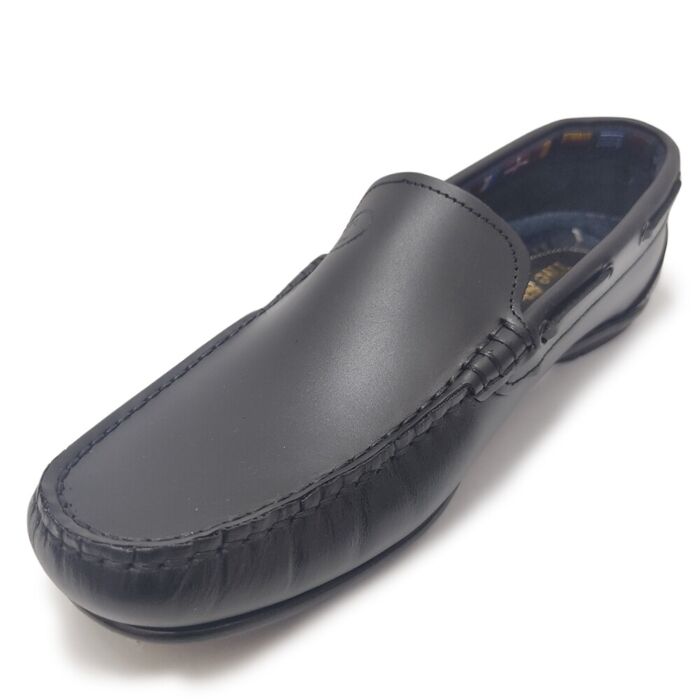 Mocassins em pele preta [116]