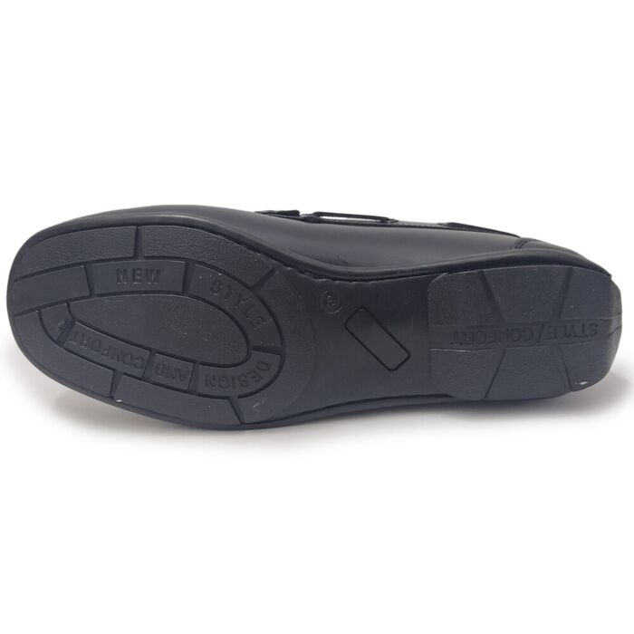 Mocassins em pele preta [116]