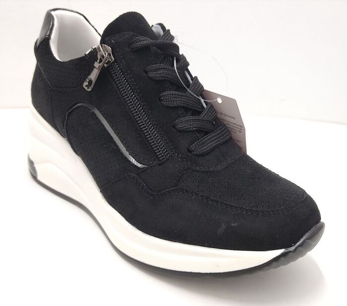 Sapato desportivo LAPIERCE preto [DS50]