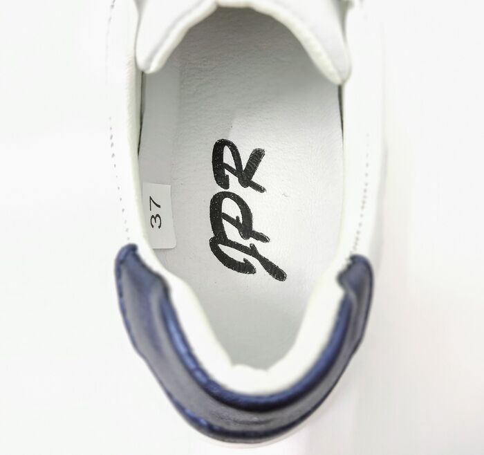 Sapato desportivo Shakira 2000 branco e azul