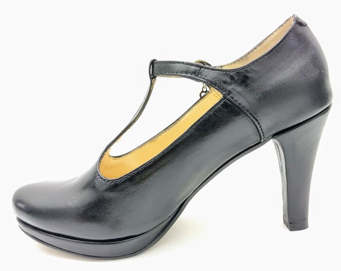 Sapato de Dança Nacional preto [200]
