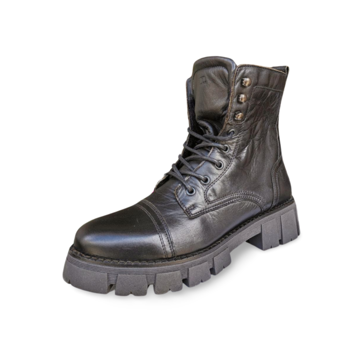 bota em pele