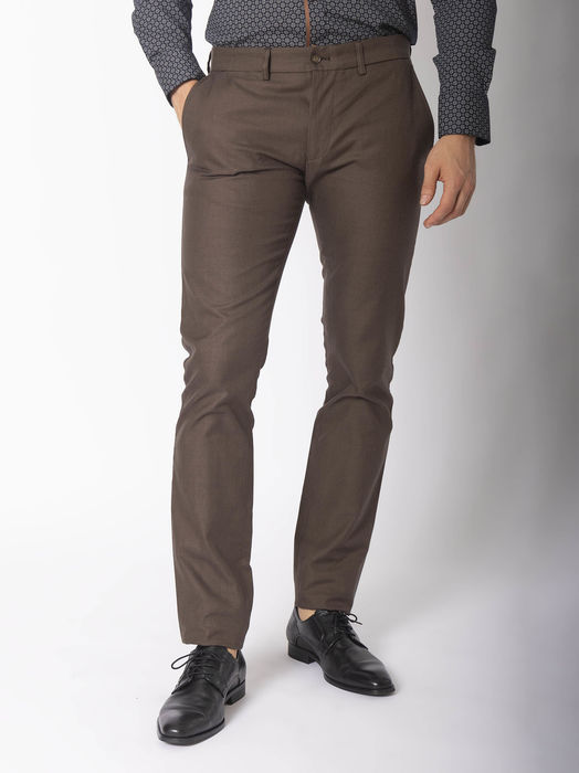 Calça chino