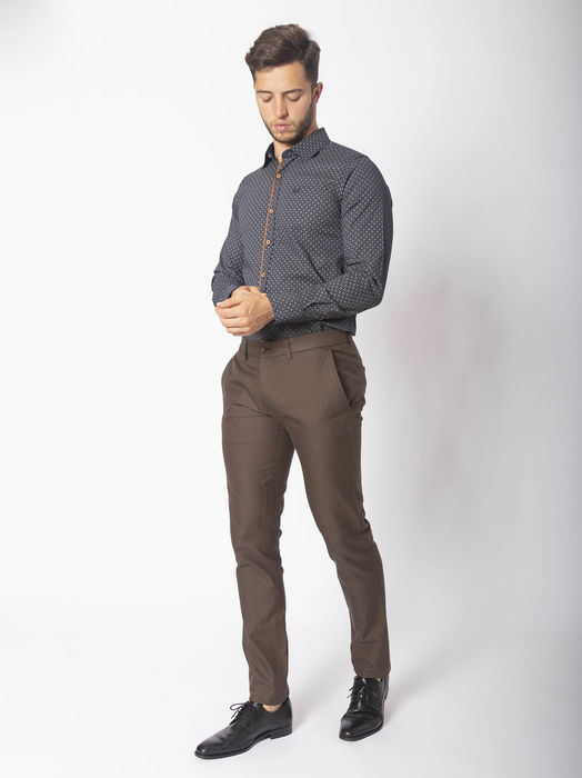 Calça chino