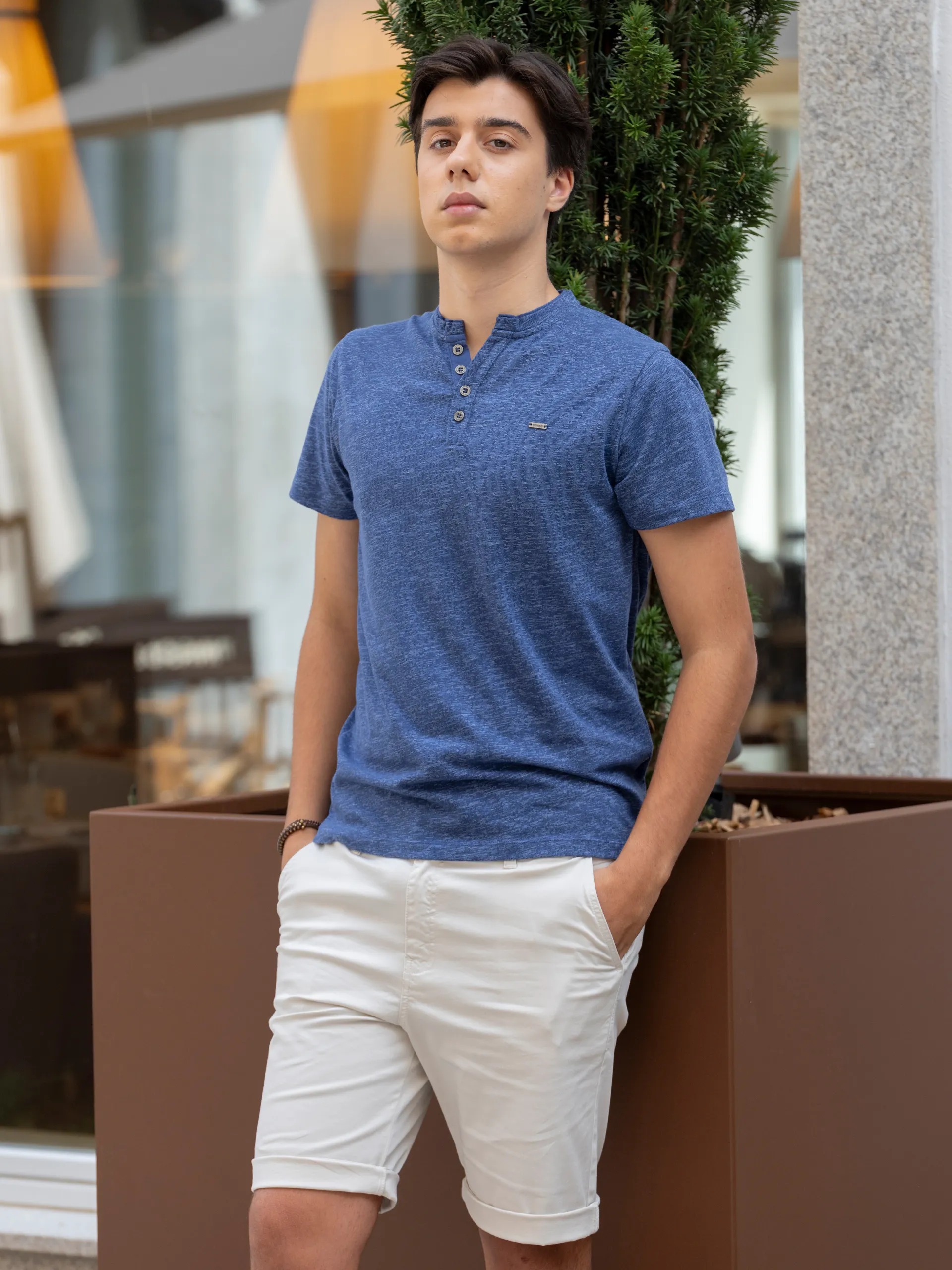 T-Shirt | + cores