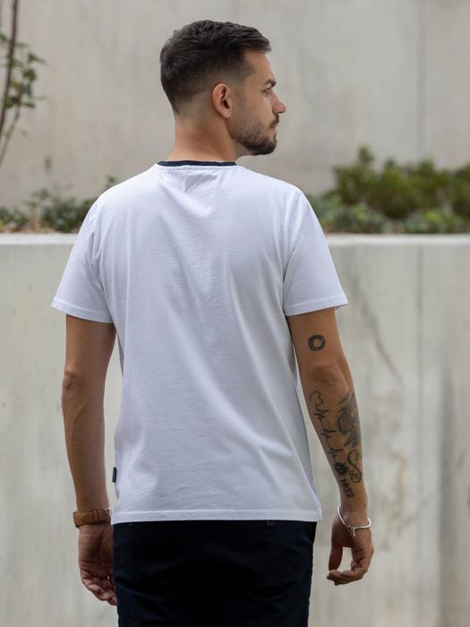 T-Shirt | + cores