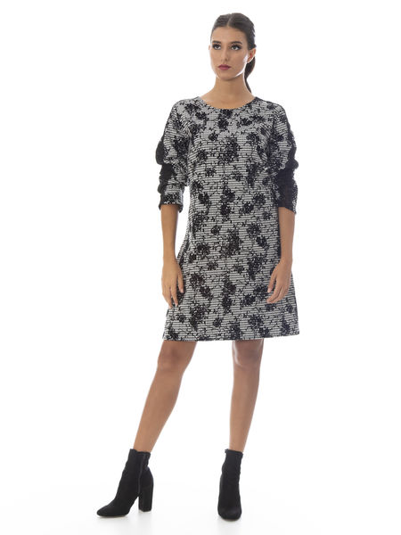 Vestido de tecido estrutura 