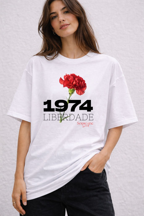 1974 Liberdade T-shirt 