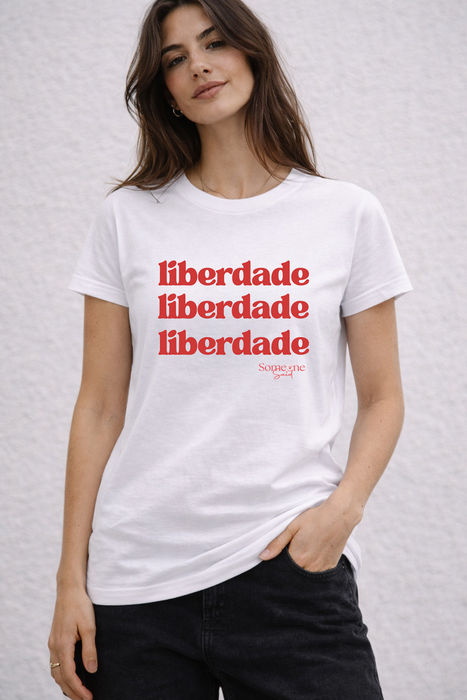 LIBERDADE (REPEAT) Tshirt