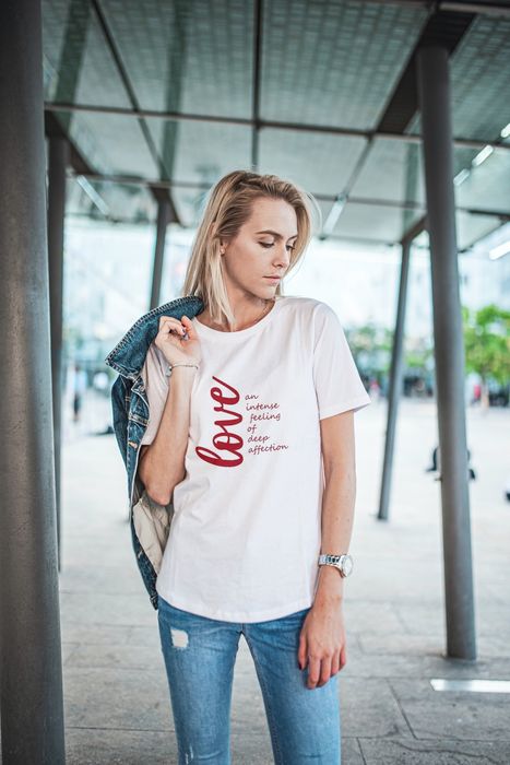 TSHIRT LOVE DEFINITION