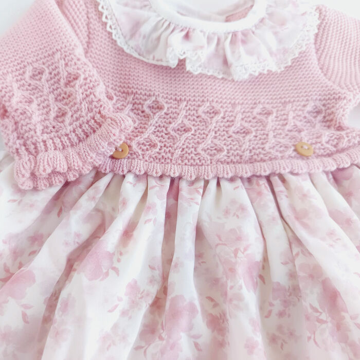 Vestido em malha e touca - Flores - Rosa